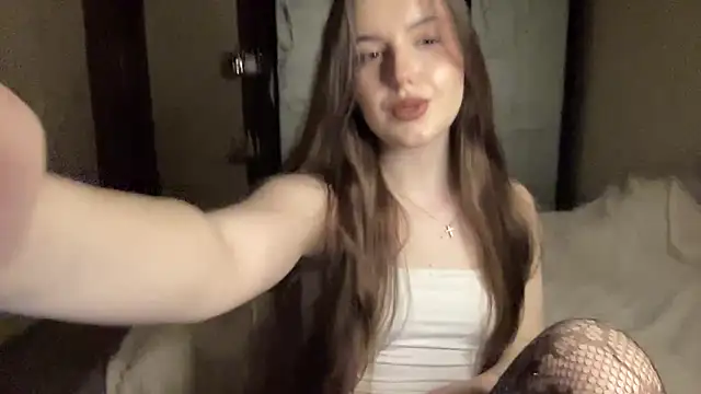 Snapshot of Oleksiiss chatting on April 22, 10:22 pm Oleksiiss online show from April 22, 10:22 pm