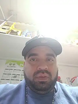 Snapshot of Alfonsovid chatting on June 10, 3:18 am Alfonsovid online show from June 10, 3:18 am