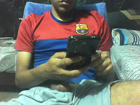 Snapshot of dante_deluxe chatting on April 15, 4:19 am dante deluxe online show from April 15, 4:19 am