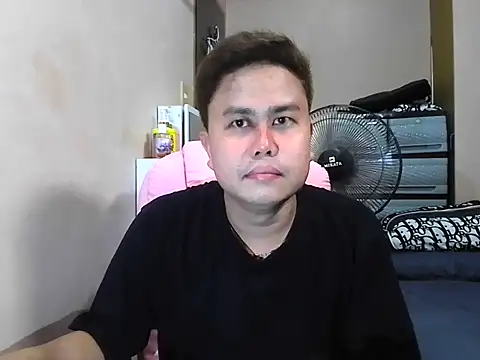 Snapshot of tipsy_butter chatting on June 29, 3:23 pm tipsy butter online show from June 29, 3:23 pm
