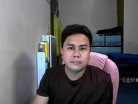 Snapshot of tipsy_butter chatting on July 19, 7:01 am tipsy butter online show from July 19, 7:01 am