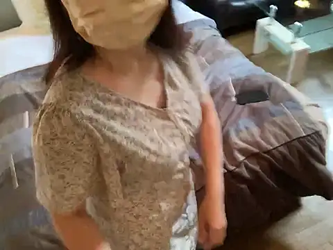 lemonade madame online show from April 10, 1:33 am