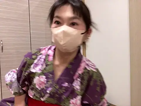 lemonade madame online show from July 28, 12:01 pm