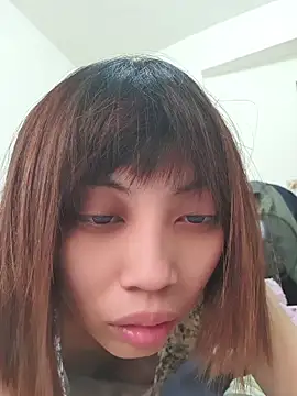 Snapshot of vivi_panda chatting on June 4, 1:33 am vivi panda online show from June 4, 1:33 am
