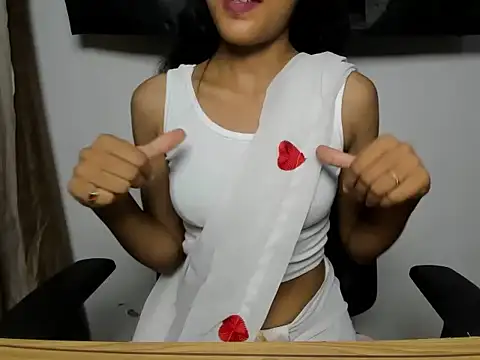 Shanaya xo online show from June 21, 5:26 pm