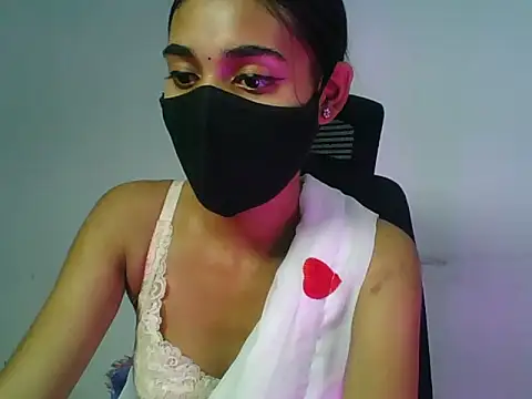Shanaya xo online show from July 17, 6:24 pm