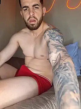 leoxxxgato online show from June 11, 12:08 am