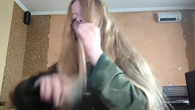 KateVibe 01 online show from June 14, 12:08 am