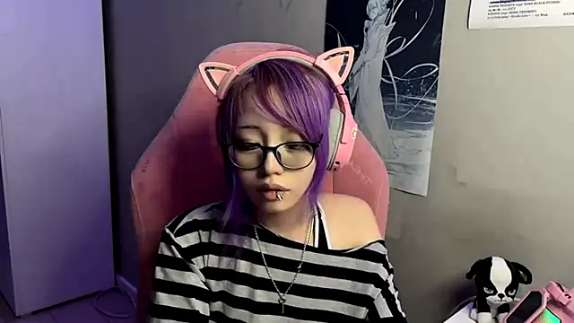 SaxonDibs online show from April 5, 4:04 pm