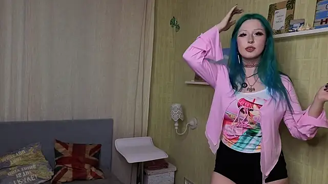 Snapshot of JoyRivers chatting on April 7, 2:06 pm JoyRivers online show from April 7, 2:06 pm