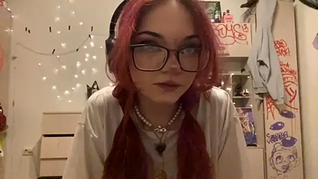 RedHeadCat online show from April 5, 9:12 pm
