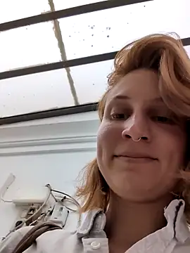 Julialexxxx online show from June 7, 6:17 am