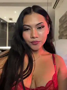 EliseBelmort online show from April 11, 4:06 am