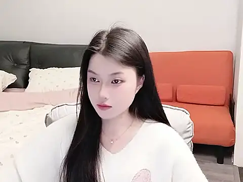 Snapshot of Abby686868 chatting on April 5, 8:33 am Abby686868 online show from April 5, 8:33 am