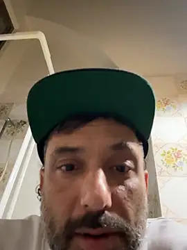 lupinne online show from April 8, 1:16 am