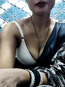 Neha lovers online show from April 5, 5:32 pm