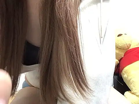 Snapshot of himari_0915 chatting on April 23, 1:57 pm himari 0915 online show from April 23, 1:57 pm