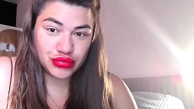 miss preggie online show from July 9, 9:46 am