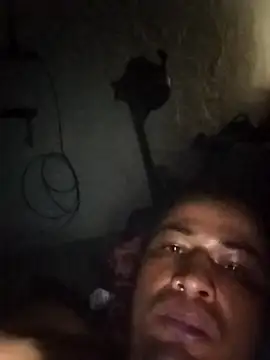 Yovanymartinez online show from April 5, 3:42 pm