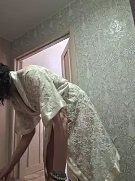 LaliaMia online show from March 27, 3:01 am