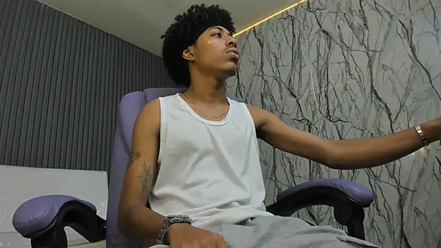 velvetcouple x online show from June 25, 1:04 pm