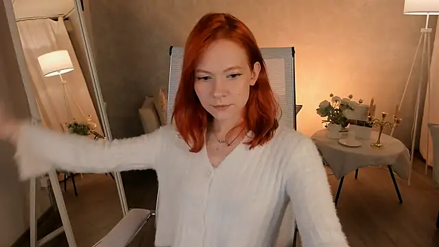 LisaAris online show from April 22, 3:57 pm