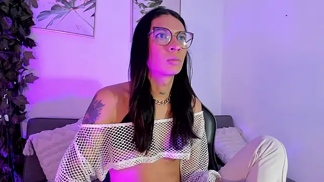 Maddie Ray online show from June 9, 3:07 am