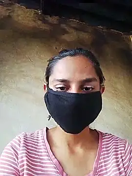 Snapshot of x_priya chatting on April 9, 7:14 am x priya online show from April 9, 7:14 am