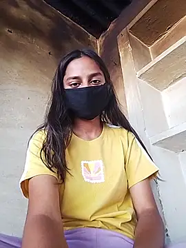 Snapshot of x_priya chatting on April 13, 6:30 am x priya online show from April 13, 6:30 am