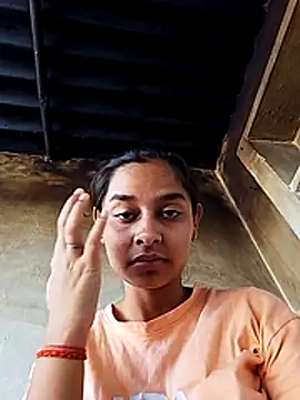 Snapshot of x_priya chatting on July 30, 6:01 am x priya online show from July 30, 6:01 am