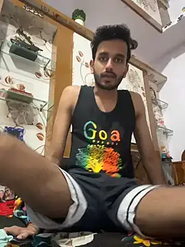 Snapshot of aadibuttplug chatting on June 2, 6:43 pm aadibuttplug online show from June 2, 6:43 pm