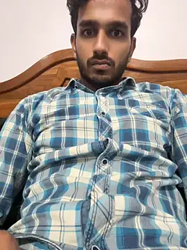 Snapshot of aadibuttplug chatting on June 5, 10:43 am aadibuttplug online show from June 5, 10:43 am