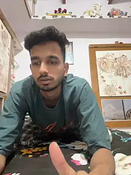Snapshot of aadibuttplug chatting on June 9, 10:38 am aadibuttplug online show from June 9, 10:38 am