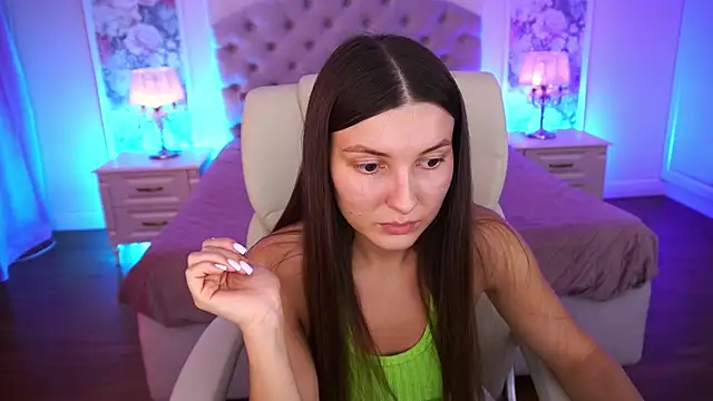 AshleyBaie online show from June 25, 12:31 pm