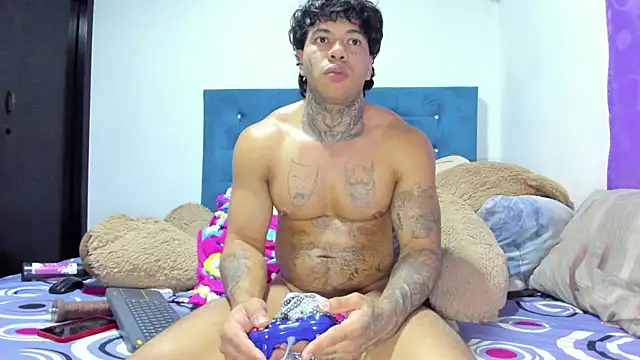 daamonxxx19  online show from July 30, 7:07 am