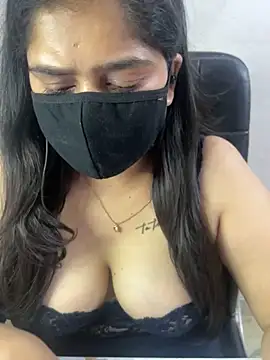sarasofiaa  online show from May 20, 3:51 pm