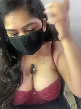 sarasofiaa  online show from June 13, 10:24 am