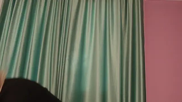 Snapshot of BettyVelvet chatting on July 25, 6:22 am BettyVelvet online show from July 25, 6:22 am