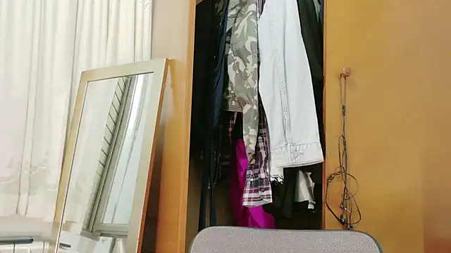MojaditPussy online show from July 19, 8:12 pm