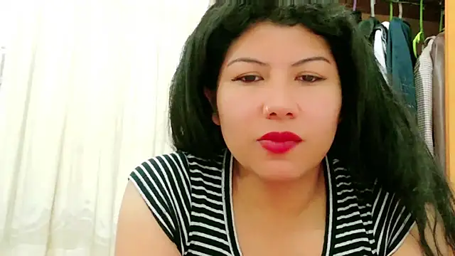 MojaditPussy online show from July 28, 4:39 pm