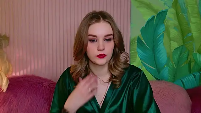 Molly Voses online show from May 9, 8:36 pm