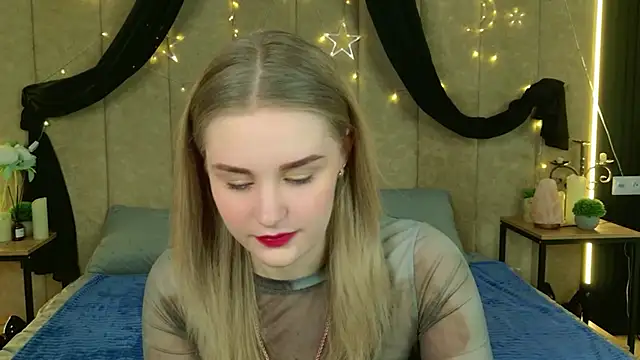 Molly Voses online show from May 16, 9:13 pm