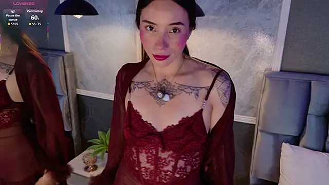 Cata Jonees online show from June 12, 7:35 pm