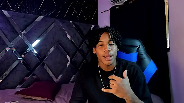 axel silva4 online show from April 30, 7:42 pm