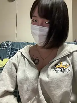 Snapshot of o_Yuki_o chatting on July 20, 4:27 am o Yuki o online show from July 20, 4:27 am