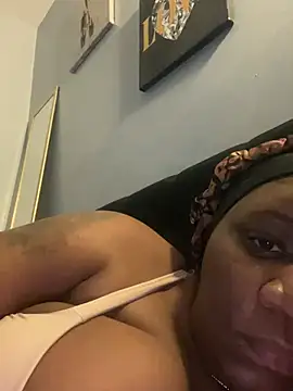amberchill26 online show from July 23, 1:19 am