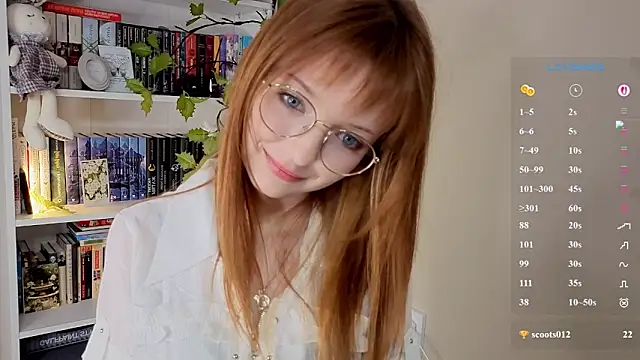 Lilyrin online show from April 24, 7:05 pm