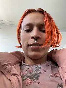 Mia 0-4 online show from June 18, 6:12 pm