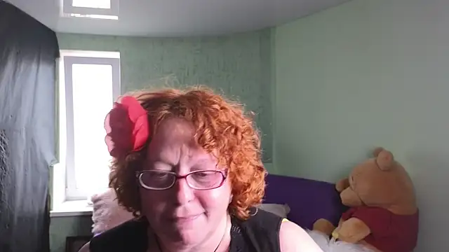 Fara Flutte online show from June 10, 1:10 pm