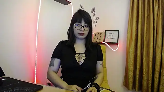 Isis dark online show from April 20, 8:21 pm